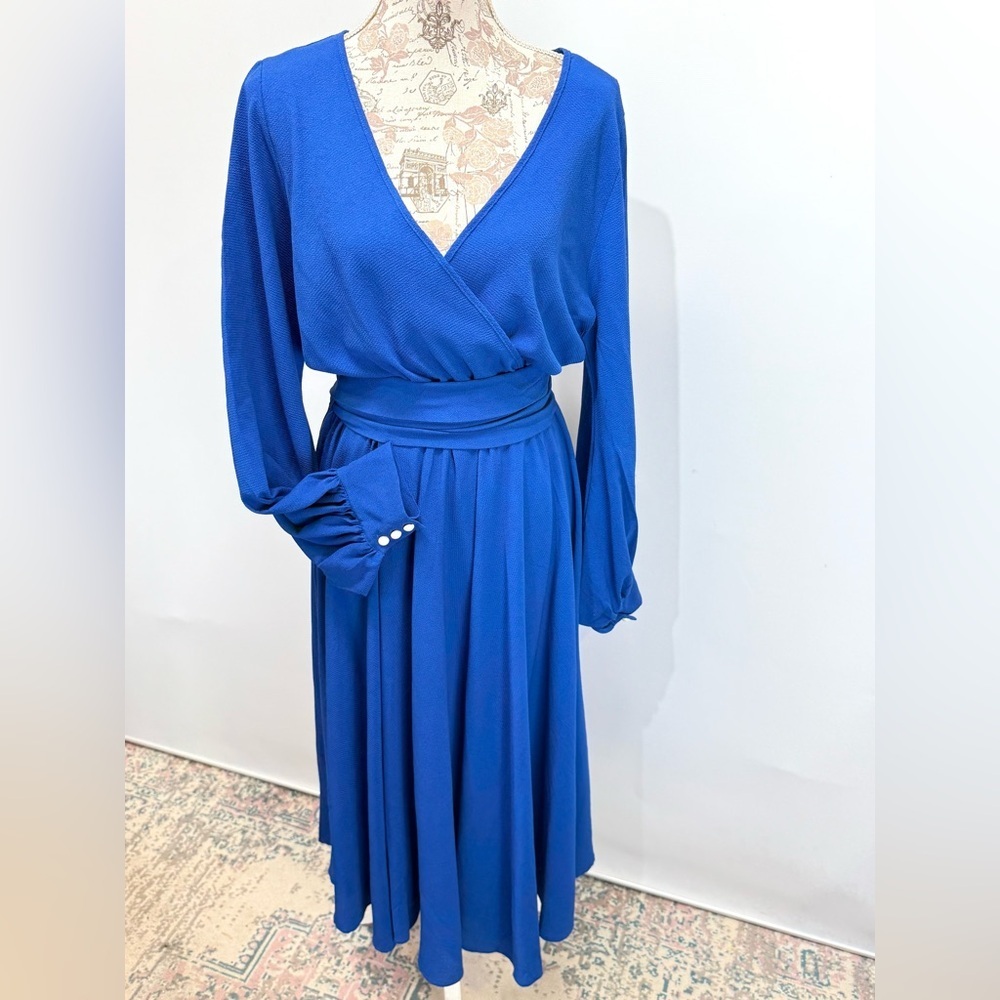 MEGHAN L.A. Royal blue long sleeve faux wrap FABULOUS LILYPAD midi dress size L. - Picture 7 of 16